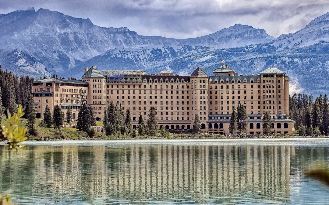 FAIRMONT CHATEAU LAKE LOUISE